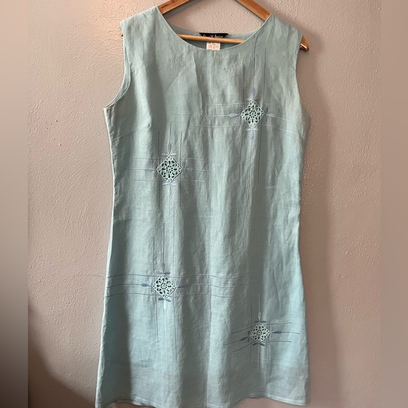 Vintage Linen Once & Again Baby Blue Shift Dress with Crochet Accent Size Large - Picture 1 of 6